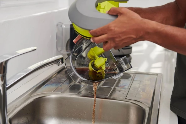 Ryobi RDC18BL-0 Akülü Kömürsüz Halı ve Koltuk Yıkama Makinesi (Akü ve Şarj Cihazı Dahil Değildir) - 5133006212 - 9