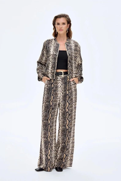 Quzu Kemer Detaylı  Kadın Pantolon ürün görseli 1