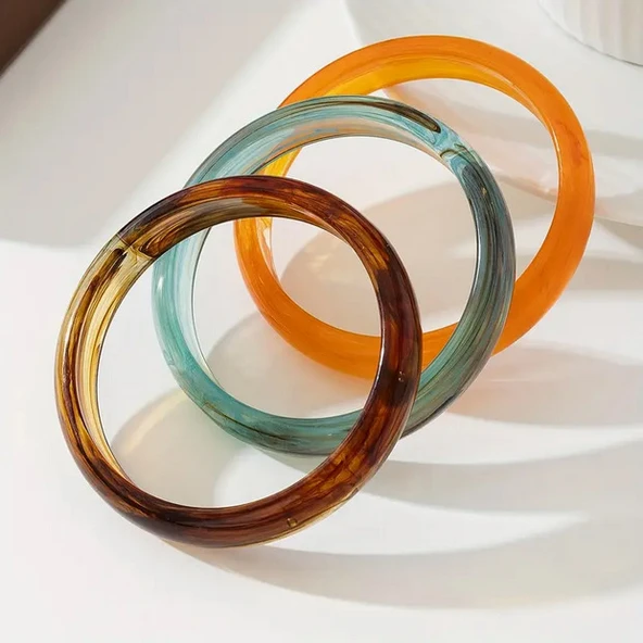 Çok Yönlü Geometrik Retro Tarz 3'lü Çok Renkli Gradyan Reçine Kadın Bileklik Seti | Parlak ve Şık - Resim 3