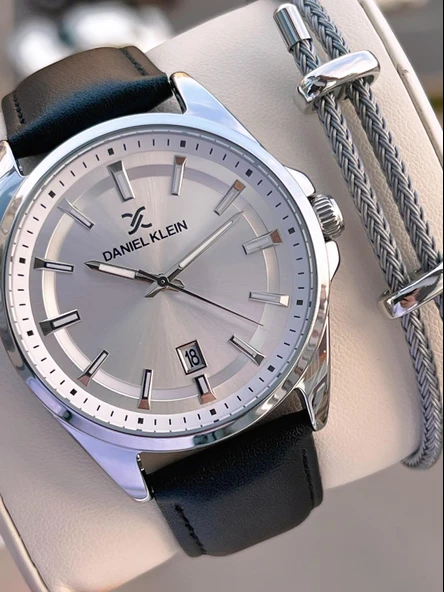 Daniel Klein Deri Kordon Takvimli Kadran 2 Yıl Garantili 3 Atm Dayanıklı Erkek Kol Saati E140036-1 ürün görseli