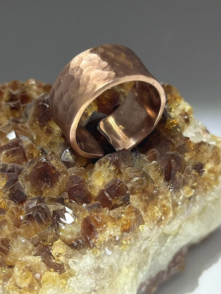 Melisa MoonCo, Saf Bakır Yüzük, Çekiç Dövme Desenli - 3