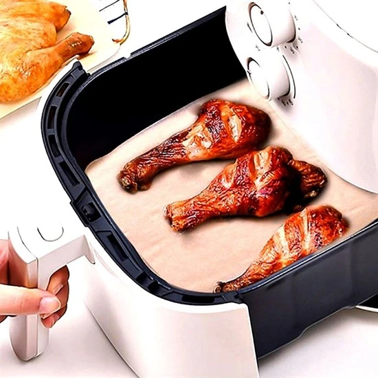 50 Adet Air Fryer Pişirme Kağıdı Tek Kullanımlık Yağ Su Geçirmez Yapışmaz Deliksiz Düz Kare Model (5314) - 4
