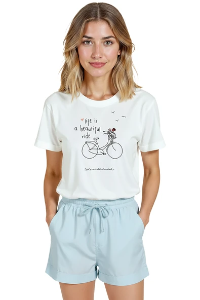 Kadın Beyaz Relaxed Fit %100 Pamuk Tişört – Bisiklet Doodle Baskılı - Resim 7