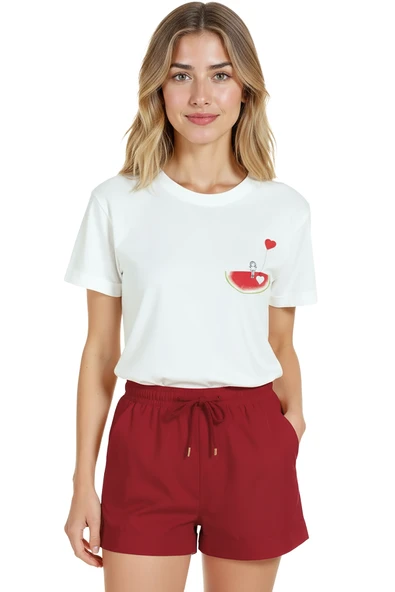 Kadın Beyaz Relaxed Fit %100 Pamuk Tişört – Karpuz Dilimi ve Kalp Balonlu Baskılı ürün görseli 1