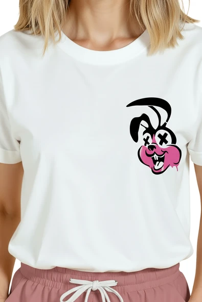 Kadın Beyaz Relaxed Fit %100 Pamuk Tişört – Graffiti Tavşan Minyatür Baskılı - Resim 7