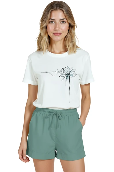 Kadın Beyaz Relaxed Fit %100 Pamuk Tişört – İnce Mürekkep Çiçek Baskılı ürün görseli 1