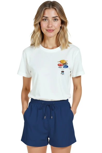 Kadın Beyaz Relaxed Fit %100 Pamuk Tişört – Gezegen Balonları & Minik Karakter Baskılı - Resim 7