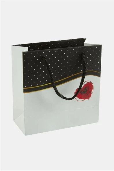 11*11 Kalp Desenli İpli Karton Çanta 1 Adet