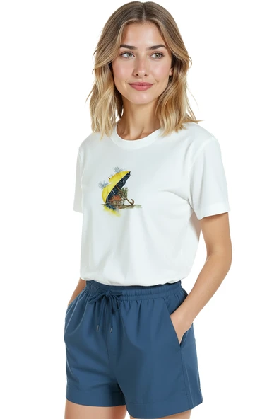 Kadın Beyaz Relaxed Fit %100 Pamuk Tişört – Şemsiye Ev Suluboya Baskılı - Resim 2