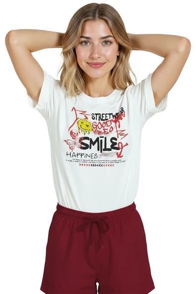 Kadın Beyaz Relaxed Fit %100 Pamuk Tişört – Grafiti Smile & Good Vibes Baskılı - Resim 5