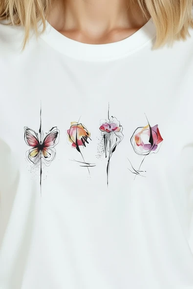 Kadın Beyaz Relaxed Fit %100 Pamuk Tişört – Suluboya Kelebek & Çiçek Sıralı Baskılı - Resim 8