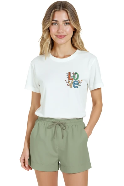 Kadın Beyaz Relaxed Fit %100 Pamuk Tişört – Floral “LOVE” Minyatür Suluboya Baskılı ürün görseli 1