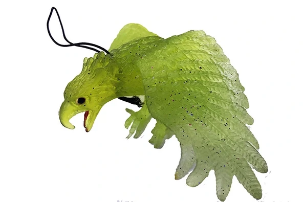 Yeşil Renk Yumuşak Plastik Şaka Kartal Yarasa Anahtarlık Şaka Malzemesi ürün görseli