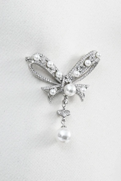 925 ayar gümüş rodyumlu zirkon taşlı fiyonk modeli incili gümüş broş yaka iğnesi SGTL13074RODAJ ürün görseli