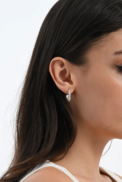 Gümüş rodyumlu zirkon taşlı sarmal model inci küpe SGTL13023RODAJ - Resim 3