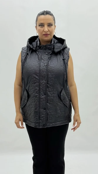 Büyük Beden Fermuarlı Kapüşonlu Cepli Kadın Uzun Yelek ürün görseli