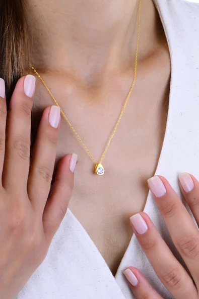 Gümüş altın yaldızlı zirkon tek taşlı damla modeli kolye SGTL13001DML ürün görseli