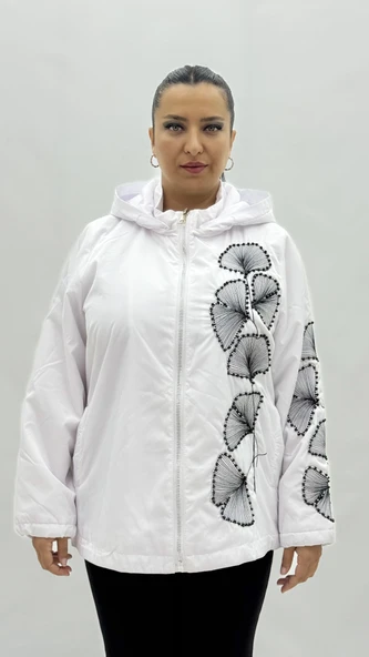 Büyük Beden Kapüşonlu Çiçek İşlemeli Kadın Mont ürün görseli