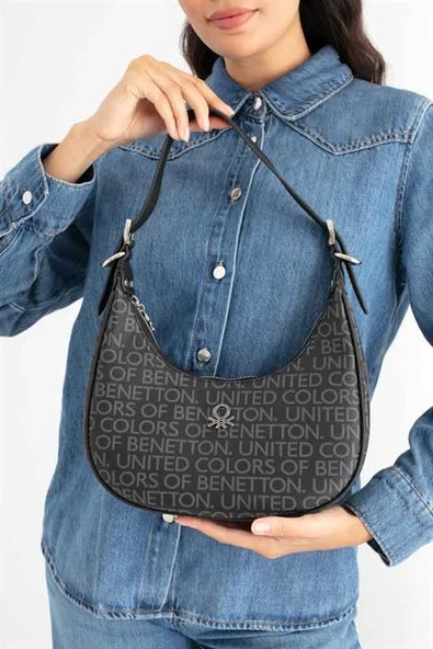 1641-2K6 BENETTON ÇANTASİYAH ürün görseli