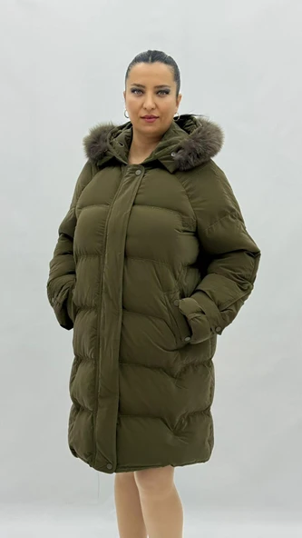 Büyük Beden Kürklü Kapüşonlu Dizaltı Kadın Kalın Şişme Kaban - Resim 2