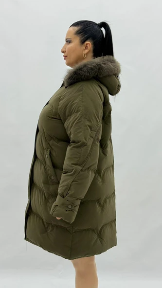 Büyük Beden Kürklü Kapüşonlu Dizaltı Kadın Kalın Şişme Kaban - Resim 3