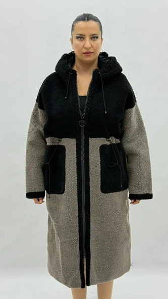 Büyük Beden Kapüşonlu Yün Kadın Uzun Kaban ürün görseli