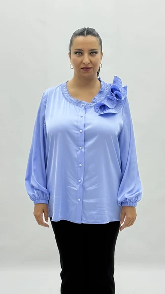 Büyük Beden Düğmeli İpek Saten Fırfır Detaylı Uzun Kol Oversize Kadın Gömlek ürün görseli