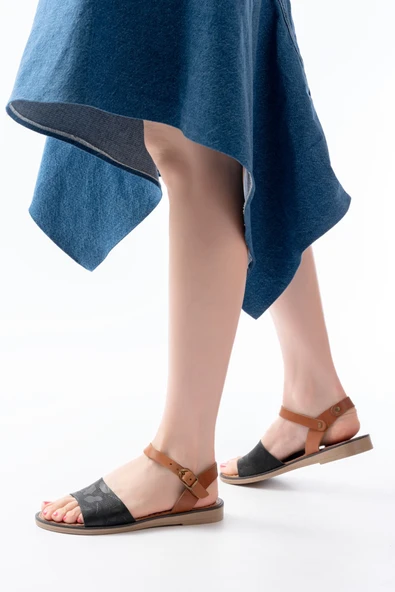 205-012 Siyah Ortopedik Hakiki Deri Kadın Sandalet ürün görseli