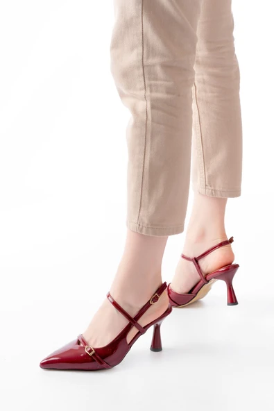 K-6722 Bordo Rugan Toka Detaylı Sivri Burun Kadın Ayakkabı - Resim 2