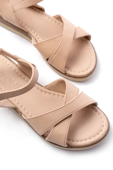 692-564 Bej Ortopedik Taban Çapraz Tokalı Kadın Sandalet - Resim 5