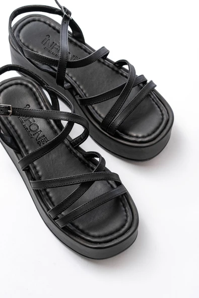 861-1029 Siyah Dolgu Kadın Sandalet - Resim 5