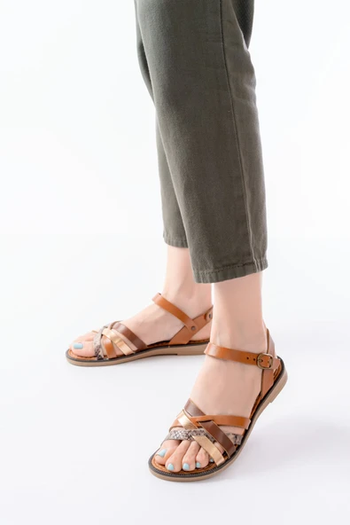 205-093 Taba Garni Hakiki Deri Ortopedik Taban Kadın Sandalet - Resim 2