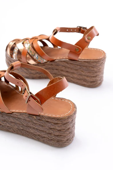 684-02 Taba Garni Ortopedik Hakiki Deri Dolgu Kadın Sandalet - Resim 5