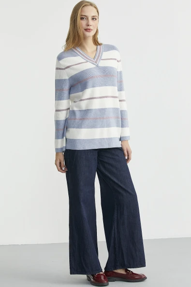 Çizgili V Yaka Triko Kazak - Mavi - Resim 4