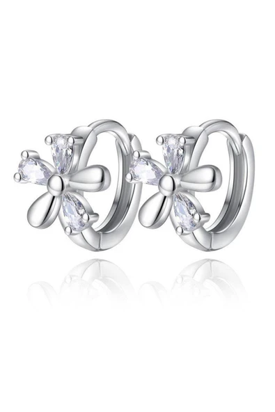 925 Ayar Kristal Taşlı Çiçek Tasarım Gümüş Küpe ürün görseli