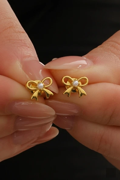 925 ayar gümüş altın yaldızlı incili fiyonk modeli küpe SGTL12829GOLD ürün görseli