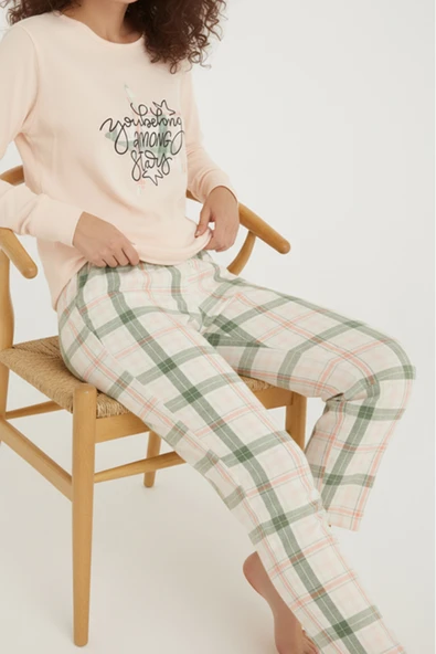 Bravie Luxury Thermal Among Stars Desenli Kadın Polar Kışlık Pijama Takımı – 42058 - 4