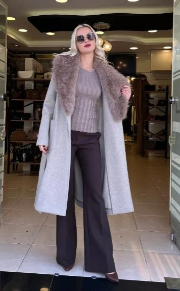 Ekol Yakası Kürklü Torba Cepli Kaban - Resim 4