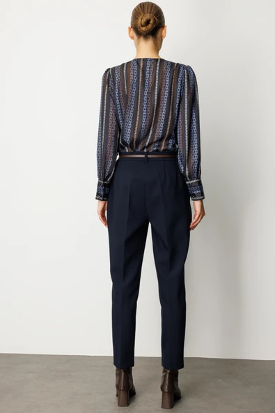 Ekol Beli Kemerli Dar Paça Pantolon - Resim 11