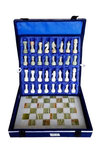 taru pasaj Yeşil Beyaz Oniks Satranç Takımı – Şıklığın ve Zarafetin Buluştuğu Tasarım - Resim 5