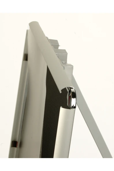 70cm x 100cm Alüminyum Çerçeveli Teleskopik Ayaklı Kaldırım Reklam Panosu - Resim 3