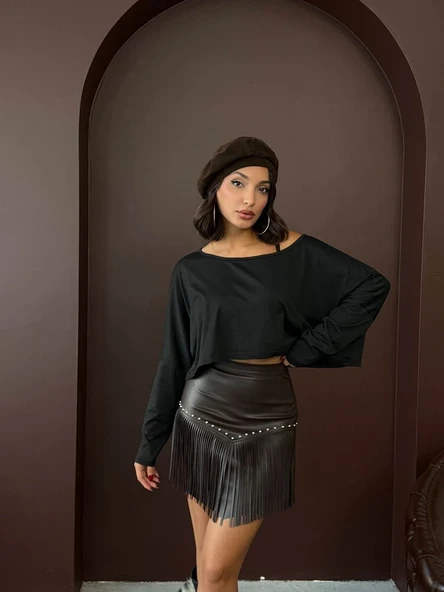 Kadın Püsküllü Mini Etek Zımbalı Deri Görünümlü Kısa Saçaklı Etek Siyah - Resim 5