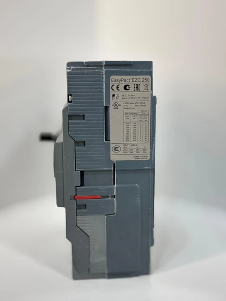 schneider electric EZC 4P 100A Kompakt Şalter - Resim 5