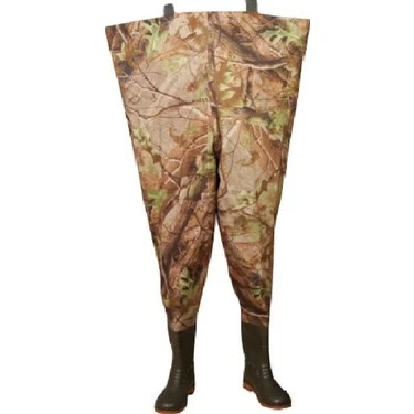 ORMANLIK VEYA SAZLIK DESENLİ KAMUFLAJ  KAPLAMALI PVC GÖĞÜS TULUM  ÇİZME - Resim 2