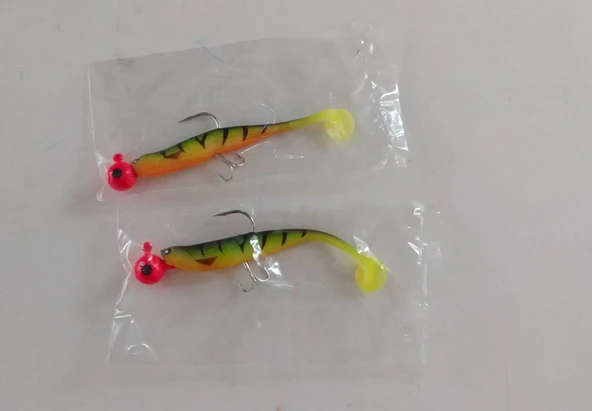 LUCKY JOHN BASARA (PG13) 3.5'' HAZIR İĞNELERİ TAKILMIŞ SİLİKON BALIK YEM ürün görseli