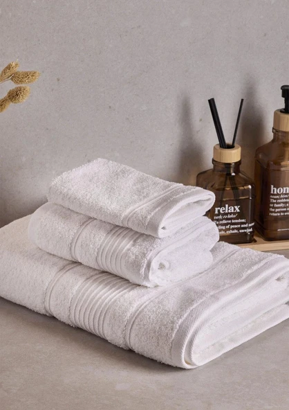 Towy White 100% Pamuk 3'lü Banyo Havlusu Seti ürün görseli