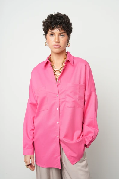 Kadın Düz Renk Tek Cepli Oversize Kesim Gömlek - Resim 7