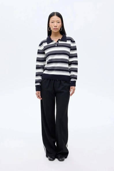 Quzu Çizgili Kadın Kazak - Resim 4