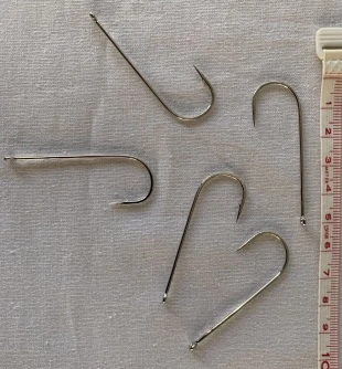 FUDO  6100 WORM SSB NİKEL RENK UZUN PALA TIRNAKLI İĞNE NO:4/0 ürün görseli