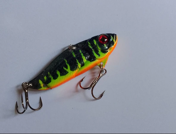 STRİKE PRO JG-005B-UV GF01 VİBRASYON SUNİ BALIK YEMİ 5.5 CM - Resim 3